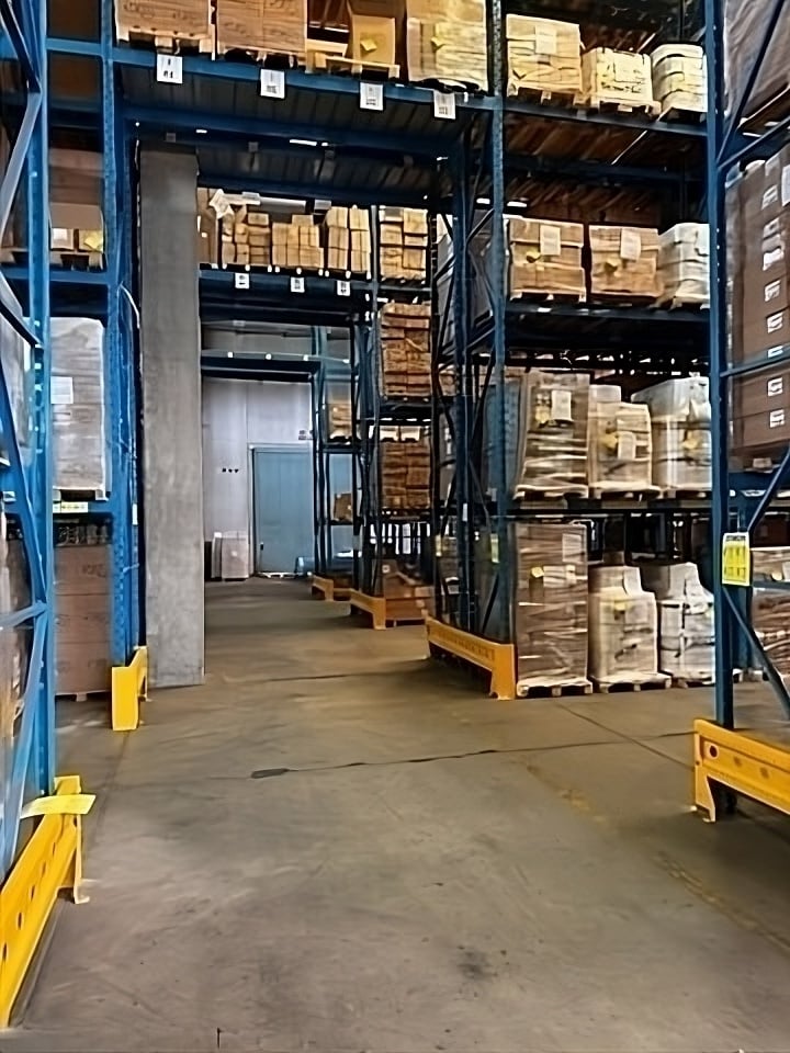 Rack de stockage d'occasion Jungheinrich 8500mm x 1000mm , 2700mm x 100mm