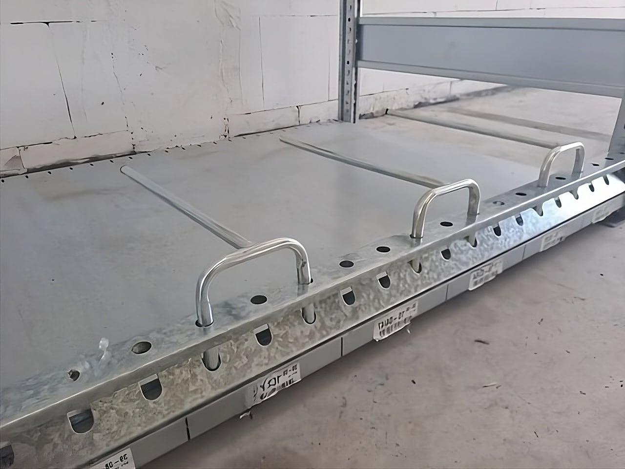 Rack de stockage d'occasion SSI Schäfer APH 340 400 mm x 340 mm