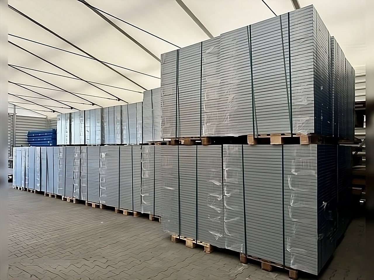 Rack de stockage d'occasion SSI Schäfer Rayonnage à étagères R3000 B40/392/70 , ZB341315 , ZB9414 1280mm x 390mm